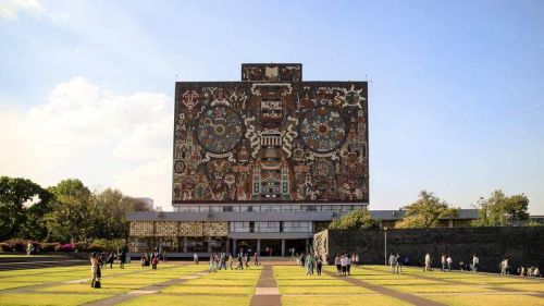 El poder de contar historias: la UNAM y Spotify se unen para impartir curso de podcasting